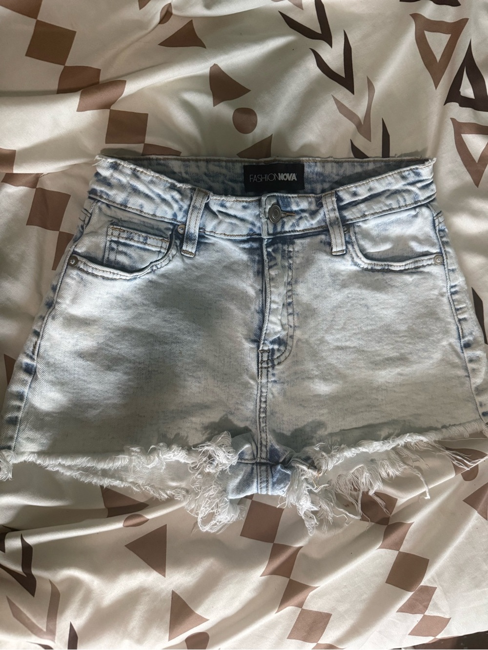 Fashion Nova Light Wash Frayed High-Rise Denim Shorts